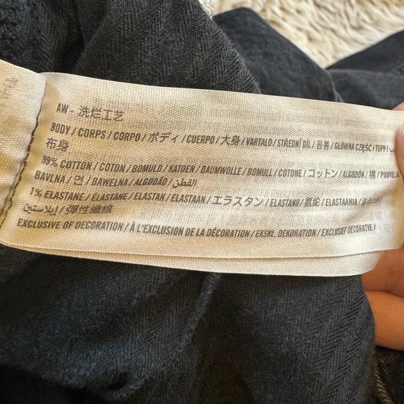 Abercrombie and Fitch 90s Straight Ultra High Rise Black Jeans - Picture 6 of 7